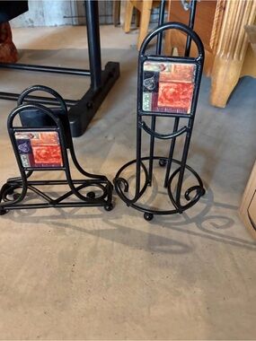 Black Decorative Metal Paper Towel and Napkin Holder Set with Red Tile Accent
